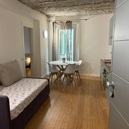 Mares Apartment *