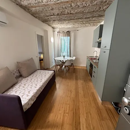 Mares Apartment