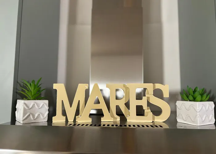 Mares アパート レッコ